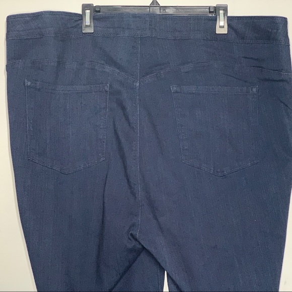 CURVES 360 By NYDJ Sculpt Pull-On Denim Women's Legging - Picture 9 of 15